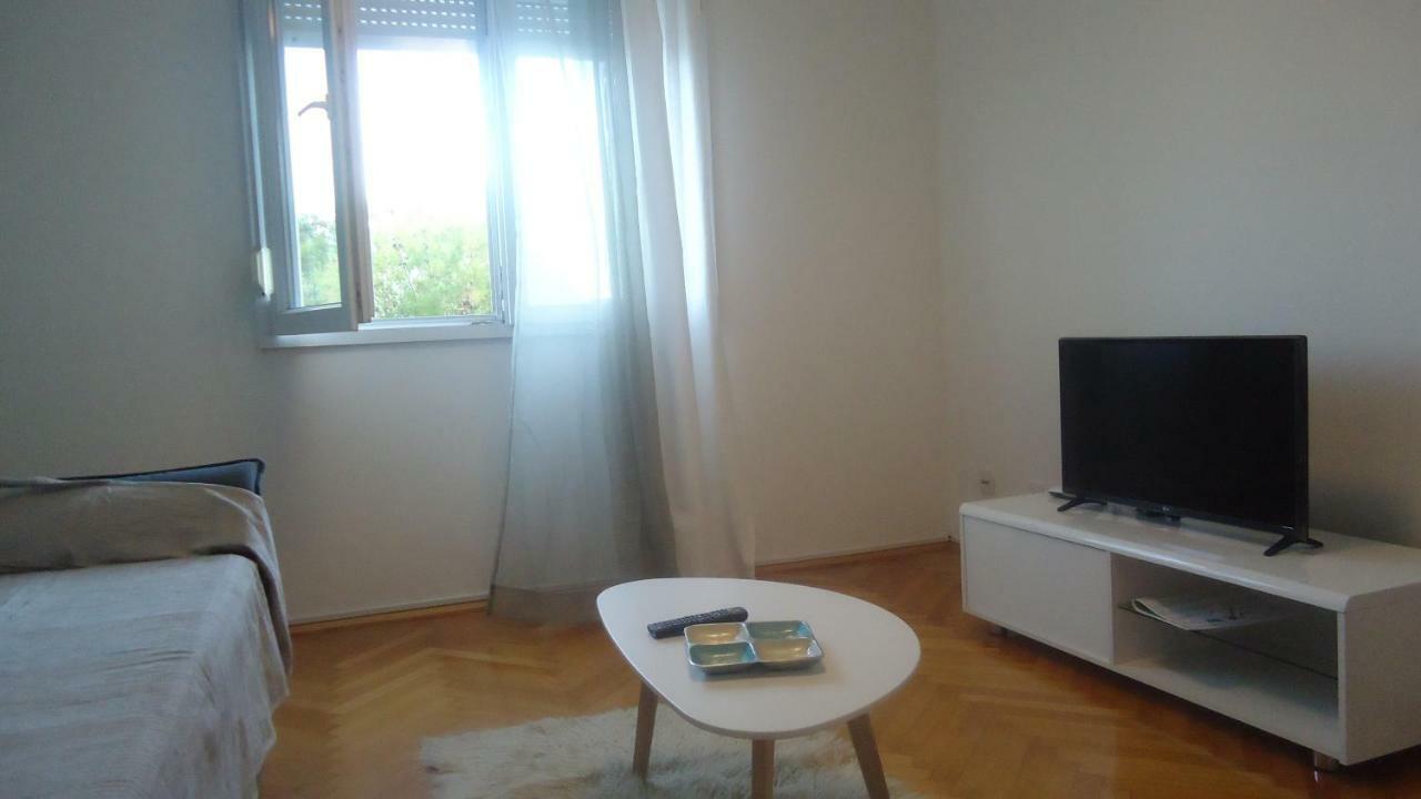 Central Panoramic Apartman Póla Kültér fotó