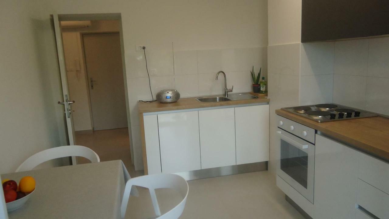 Central Panoramic Apartman Póla Kültér fotó